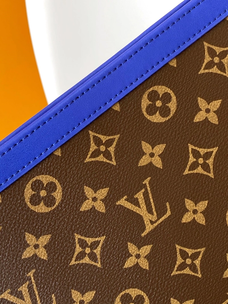 Timeless LX Clutch Bags 17509