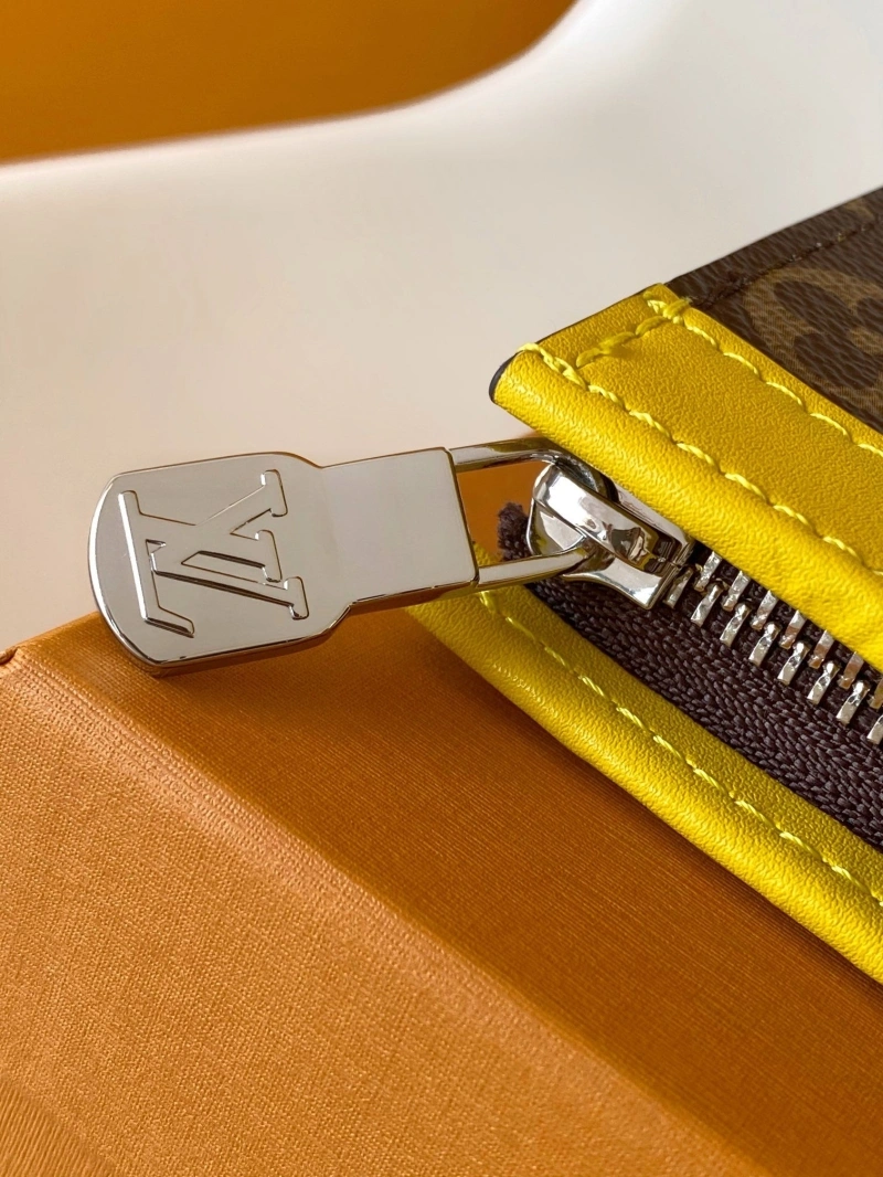 Popular LX Clutch Bags 17507