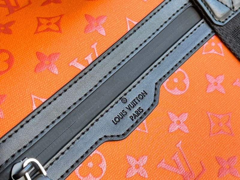 Minimalist LX Travel Bags 17235