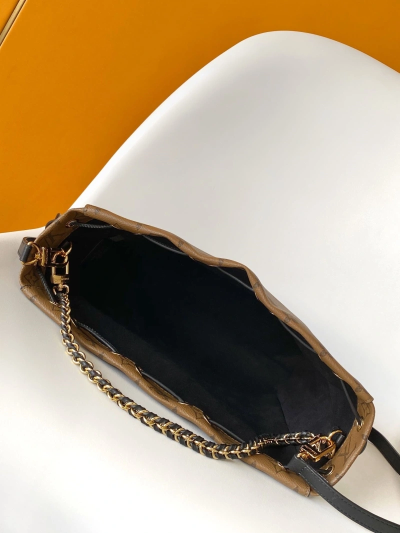 LX Bucket Bags Soft 17537