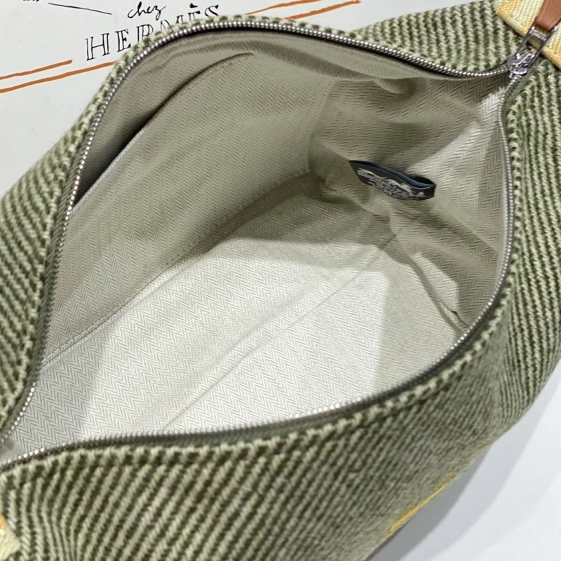 Hxrmxs Cosmetic Bags Durable 73108