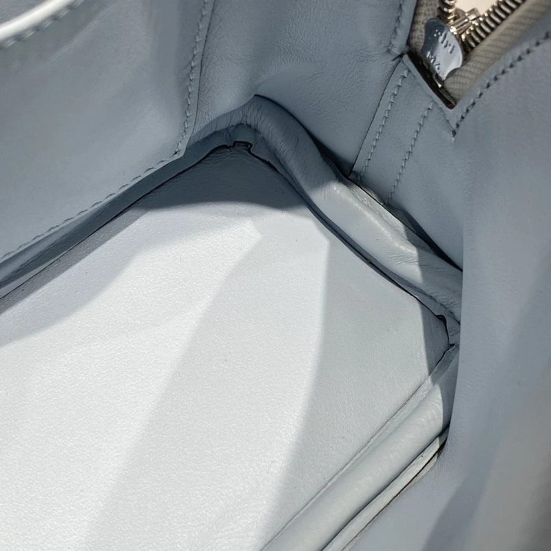 HighQuality Hxrmxs Top Handle Bags 72514