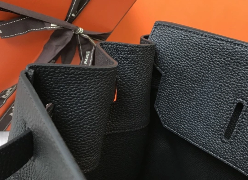 Hxrmxs Top Handle Bags Elegant 72470