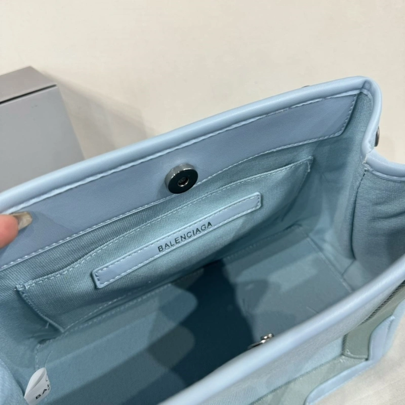 Bxlxnciaga Top Handle Bags Resilient 85134