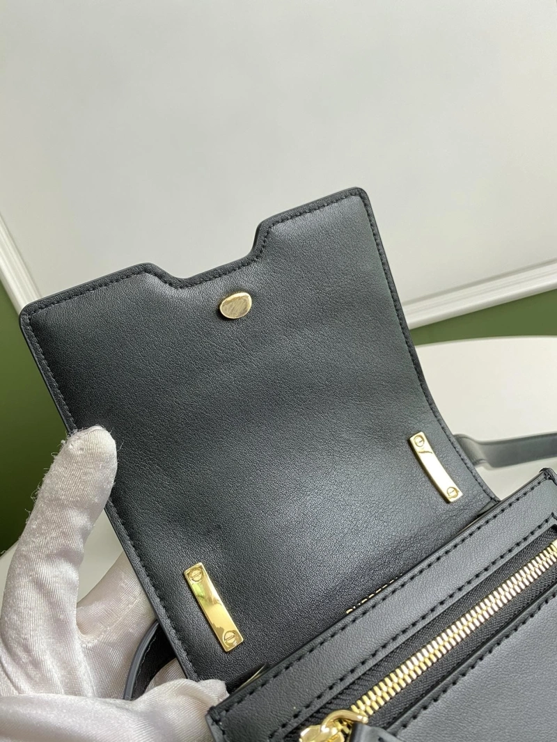 Efficient Bxrbxrry Satchel Bags 76155