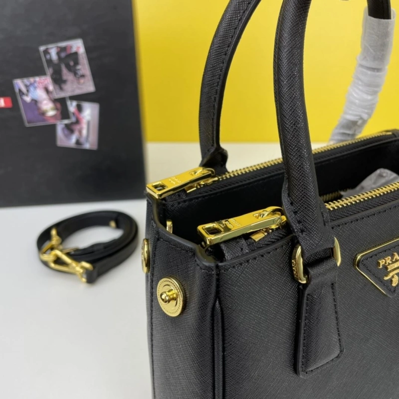 Soft Prxdx Top Handle Bags 60231