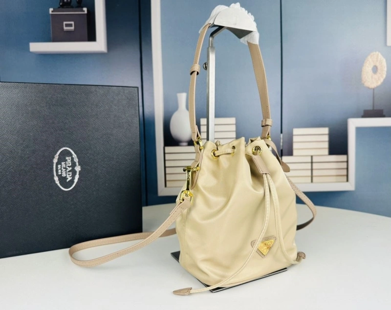 Practical Prxdx Bucket Bags 60588