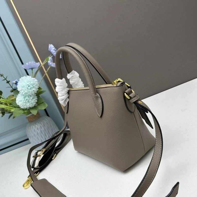 HighQuality Prxdx Top Handle Bags 57151