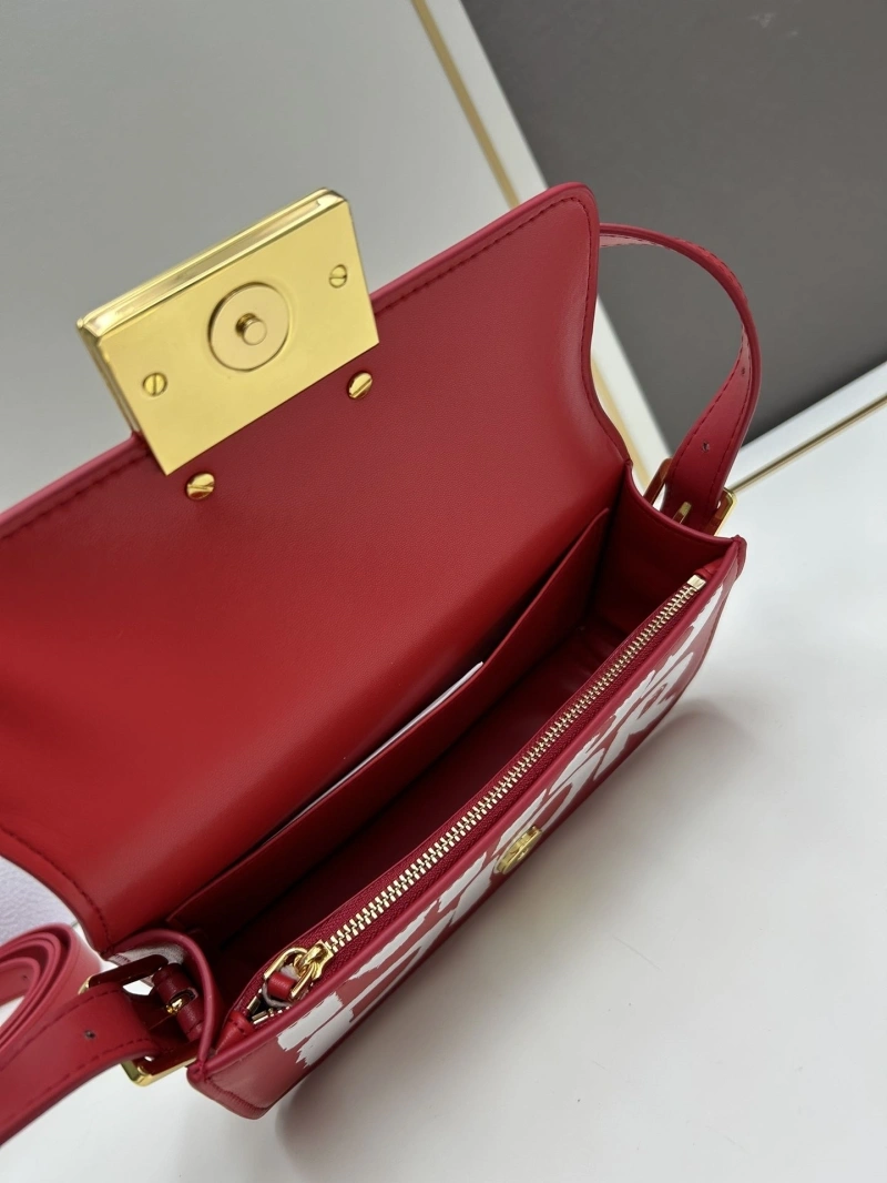 Cozy Dxxr Top Handle Bags 62942