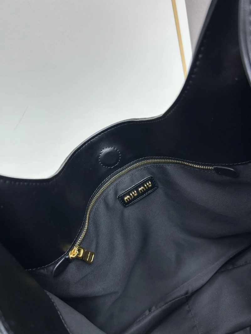 Trendy MIX MIX Top Handle Bags 81002