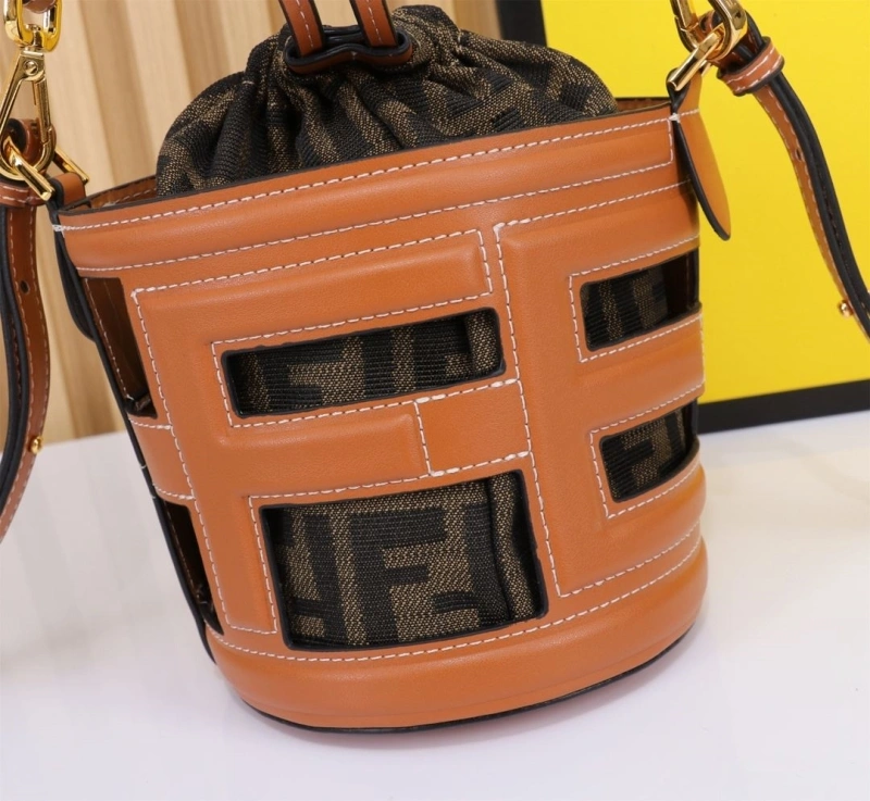 Classic Fxndx Bucket Bags 71120