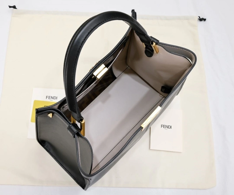 WellDesigned Fxndx Top Handle Bags 70983