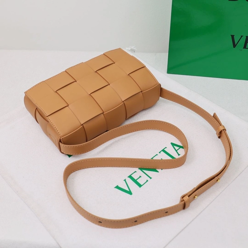 WellDesigned BX Satchel Bags 86257