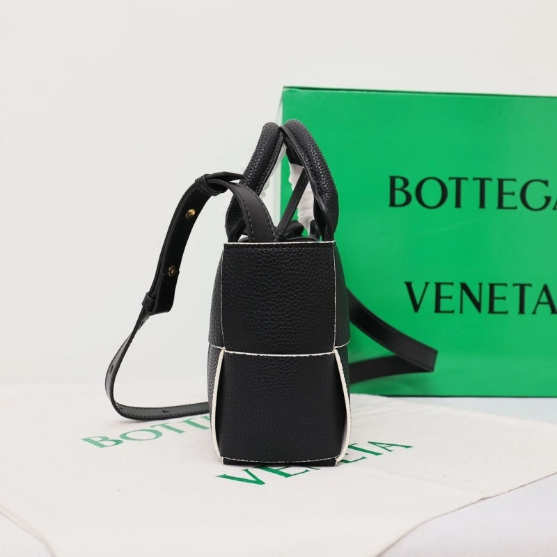 EyeCatching BX Shopping Bags 86176