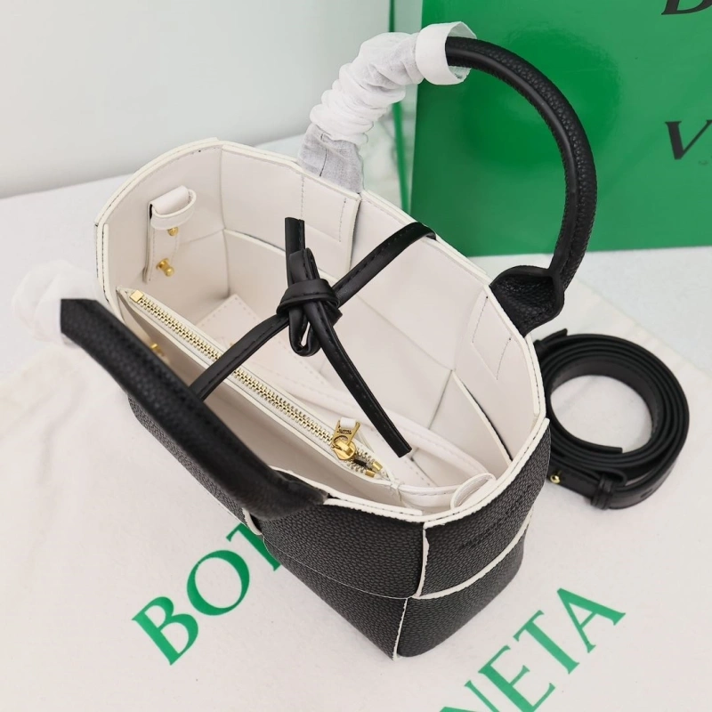 EyeCatching BX Shopping Bags 86176