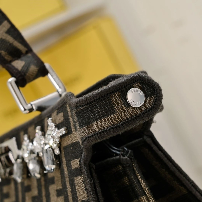 Fxndx Top Handle Bags WellDesigned 70647