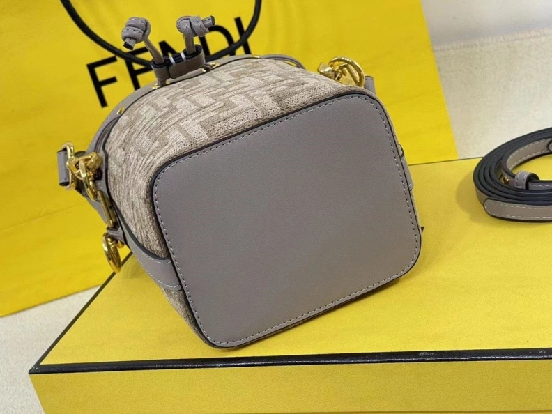 Fxndx Bucket Bags ModernLook 70260