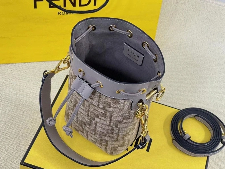 Fxndx Bucket Bags ModernLook 70260