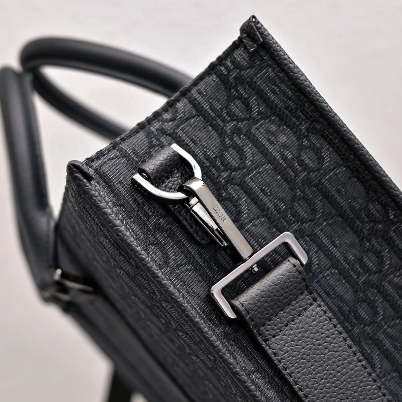 Modern Dxxr Top Handle Bags 62092