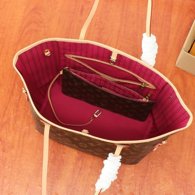 Trendsetting LX Shopping Bags 23828
