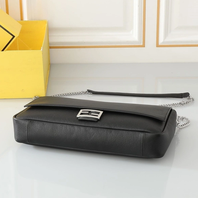 Sleek Fxndx Baguette Bags 70329