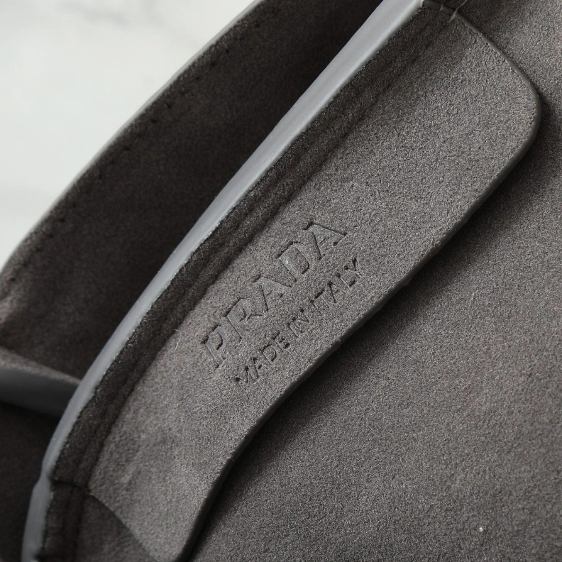 NewStyle Prxdx Bucket Bags 60116