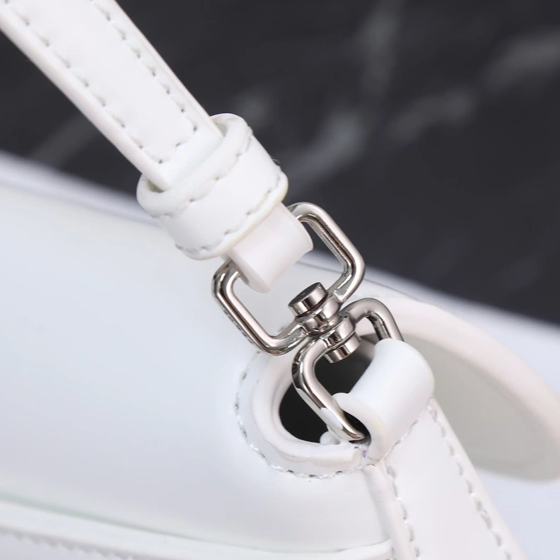 Timeless Prxdx Top Handle Bags 60066