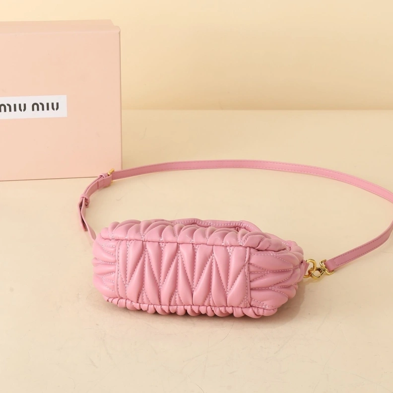 UrbanStyle MIX MIX Top Handle Bags 80733