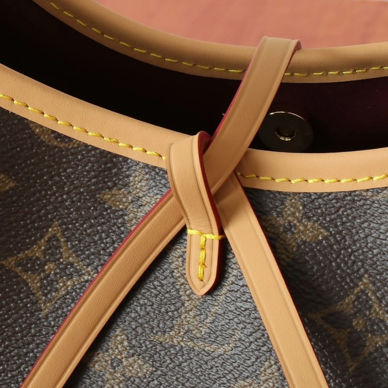 LX Top Handle Bags Classic 23811