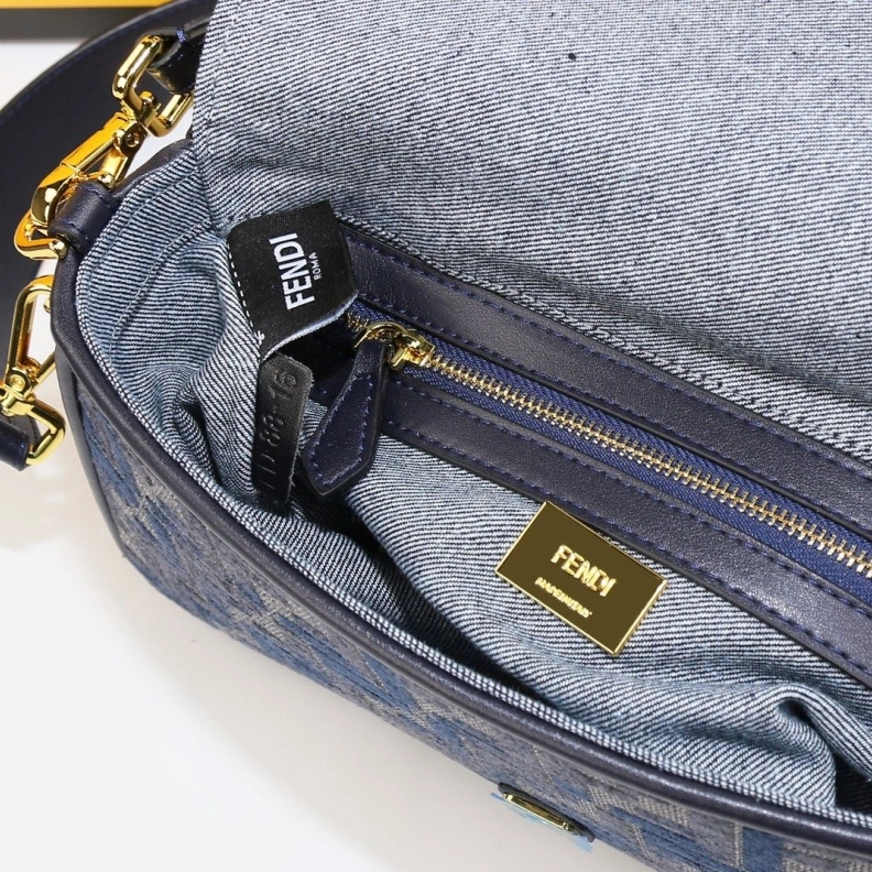 StreetReady Fxndx Baguette Bags 70321