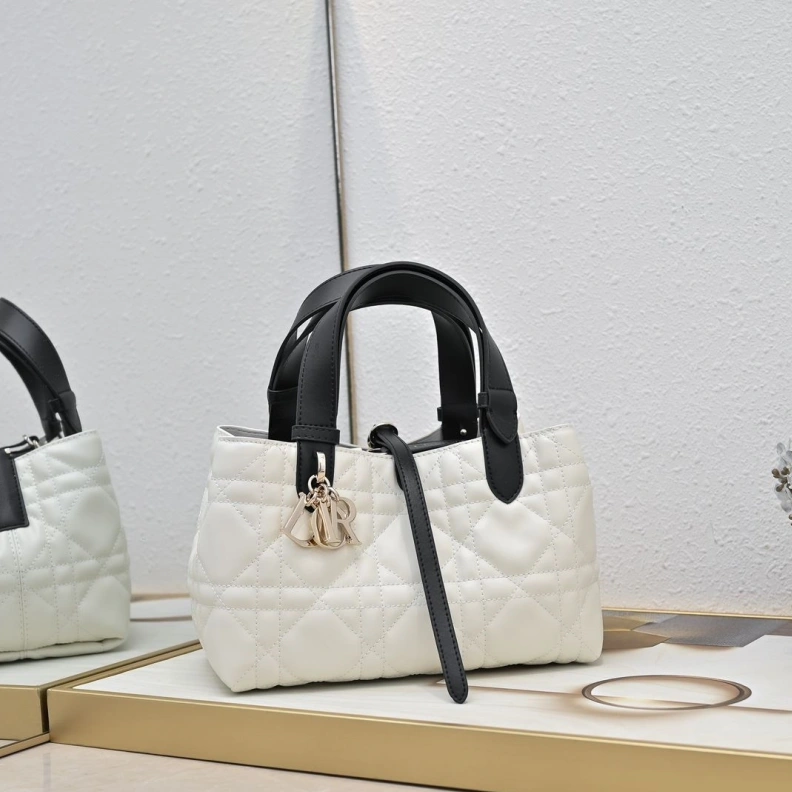 Elegant Dxxr Shopping Bags 62127