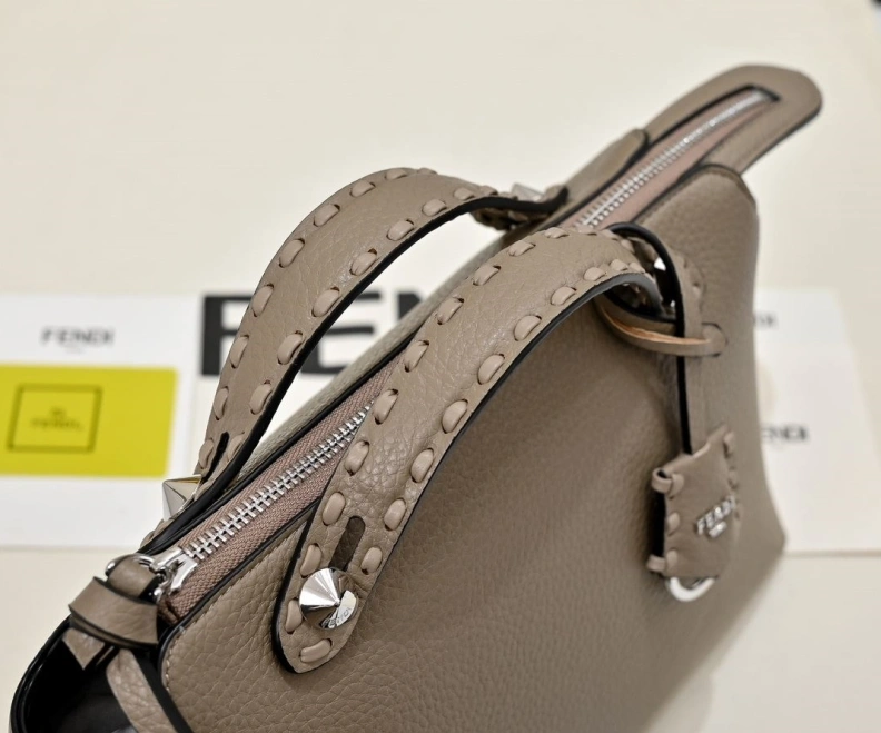 Cozy Fxndx Top Handle Bags 70102