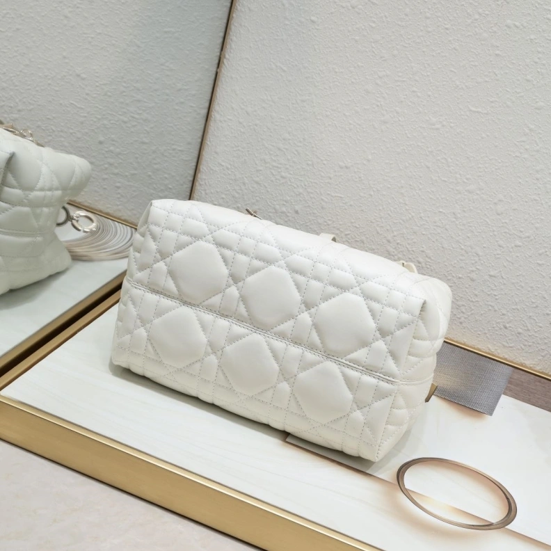 Fashionable Dxxr Shopping Bags 62104