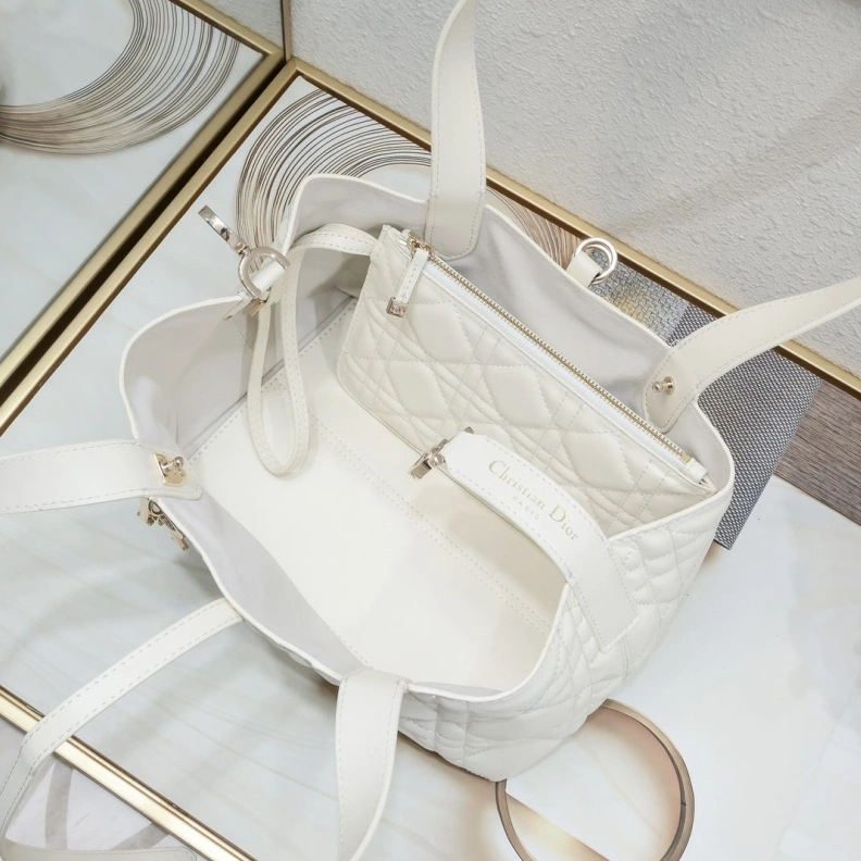 Fashionable Dxxr Shopping Bags 62104