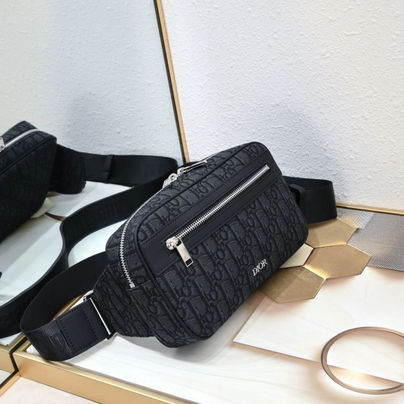 ModernLook Dxxr Waist Chest Packs 61405