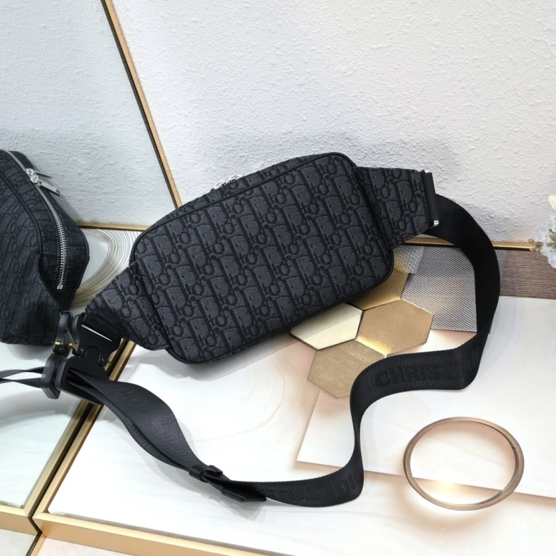 ModernLook Dxxr Waist Chest Packs 61405