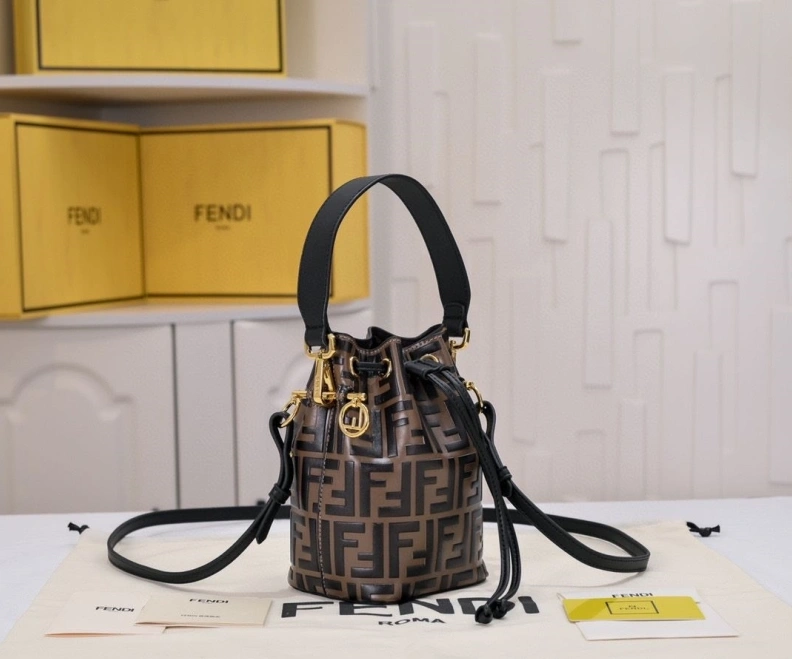 Bright Fxndx Bucket Bags 70248