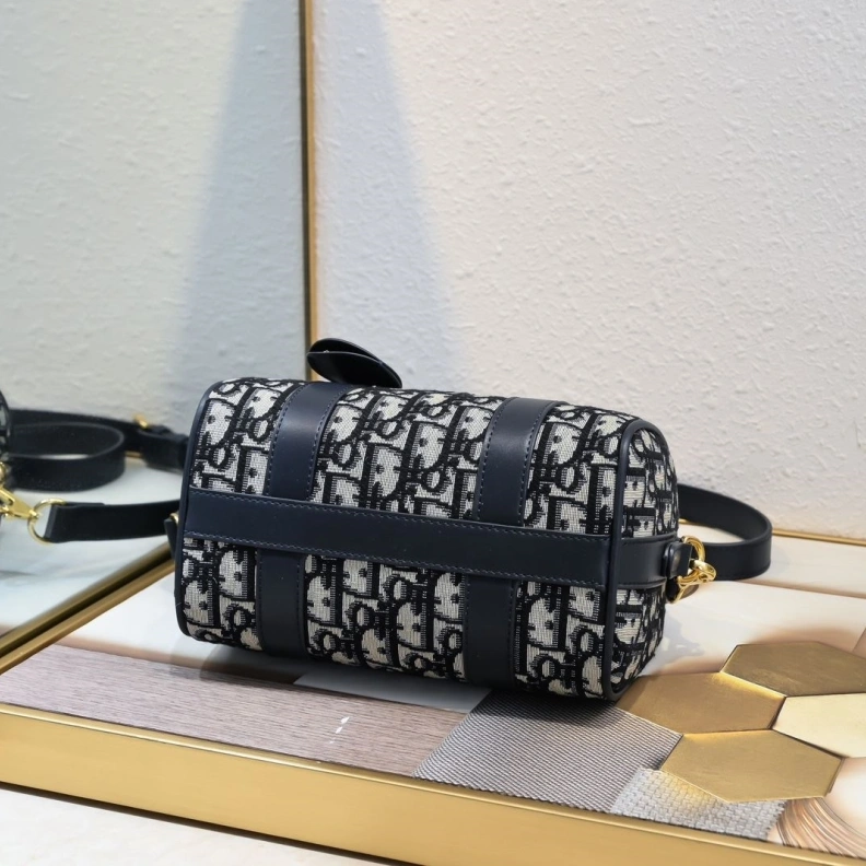 Bright Dxxr Top Handle Bags 62052