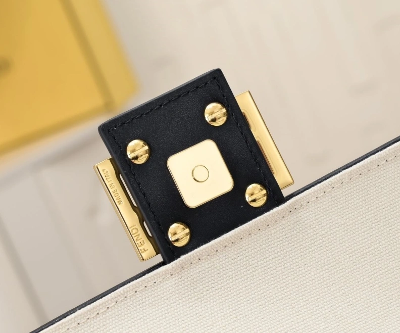 Fxndx Baguette Bags Bold 70307