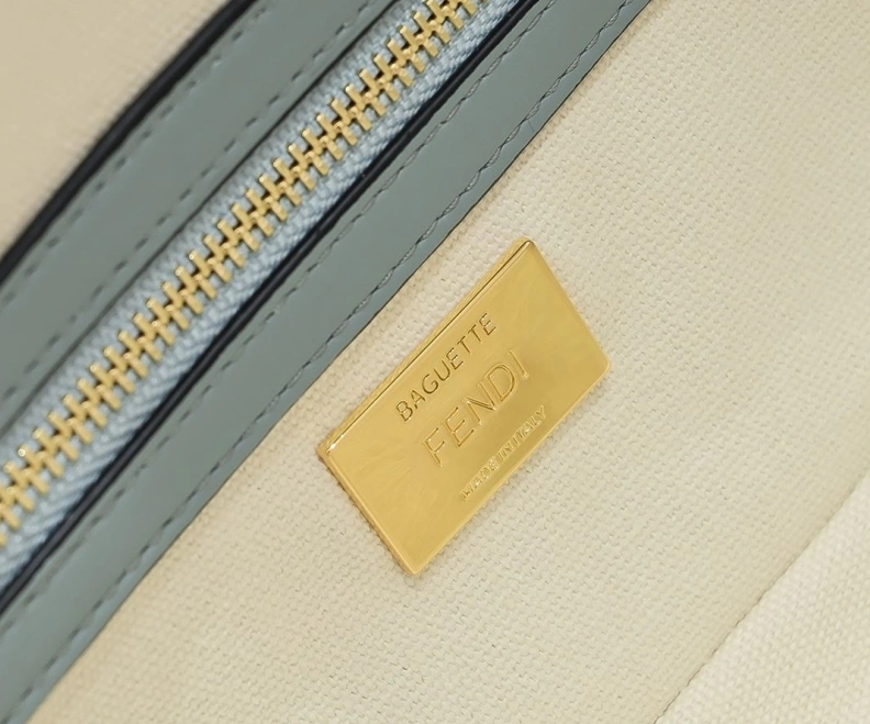 Refined Fxndx Baguette Bags 70311