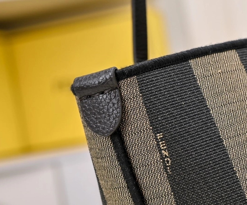 Popular Fxndx Shopping Bags 70186