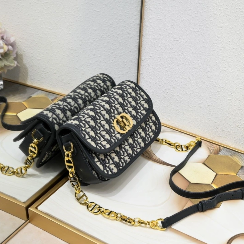 Dxxr Satchel bags Resilient 62196