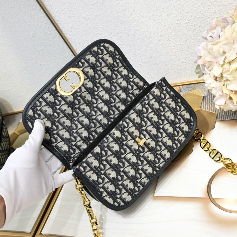 Dxxr Satchel bags Resilient 62196