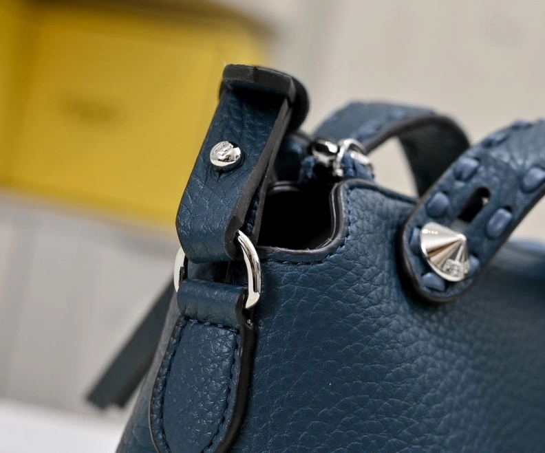 Fxndx Top Handle Bags Sleek 70074