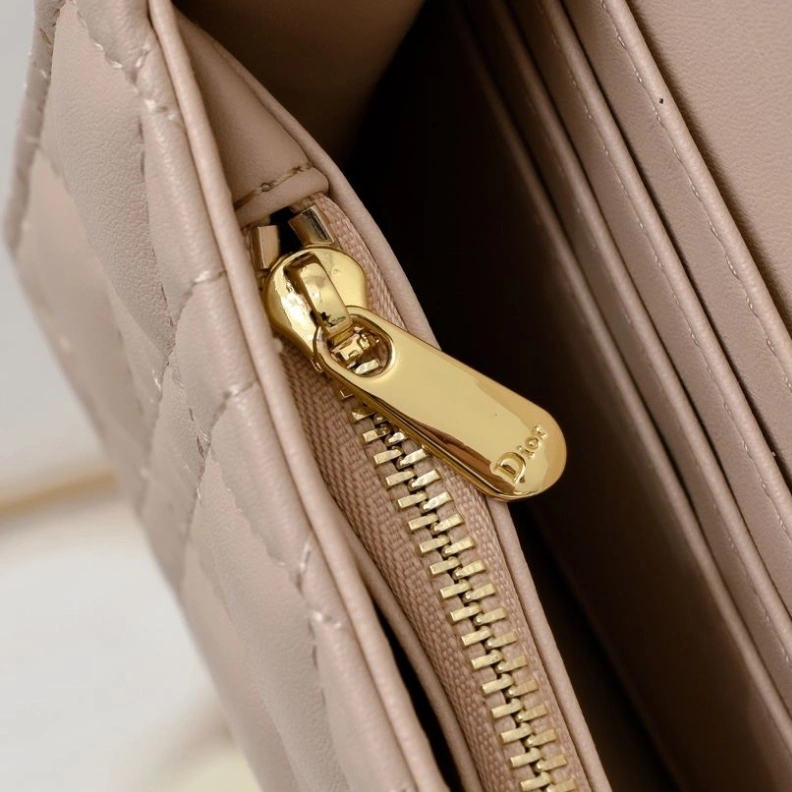 Efficient Dxxr Satchel bags 62168