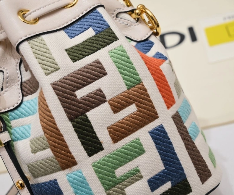 Unique Fxndx Bucket Bags 70259