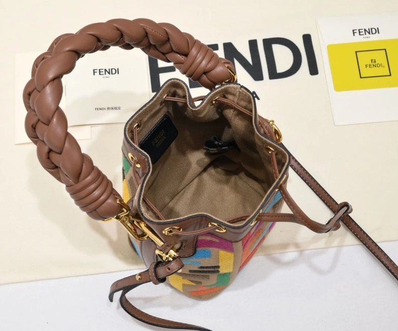 Bold Fxndx Bucket Bags 69912