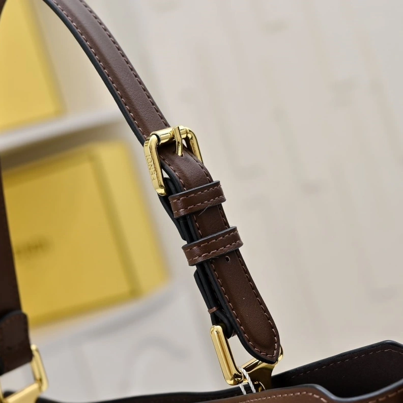 Trendy Fxndx Top Handle Bags 69991