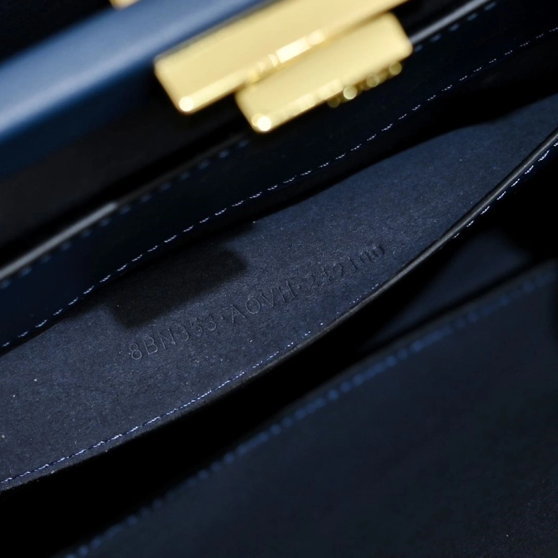 Fxndx Top Handle Bags Sleek 69998