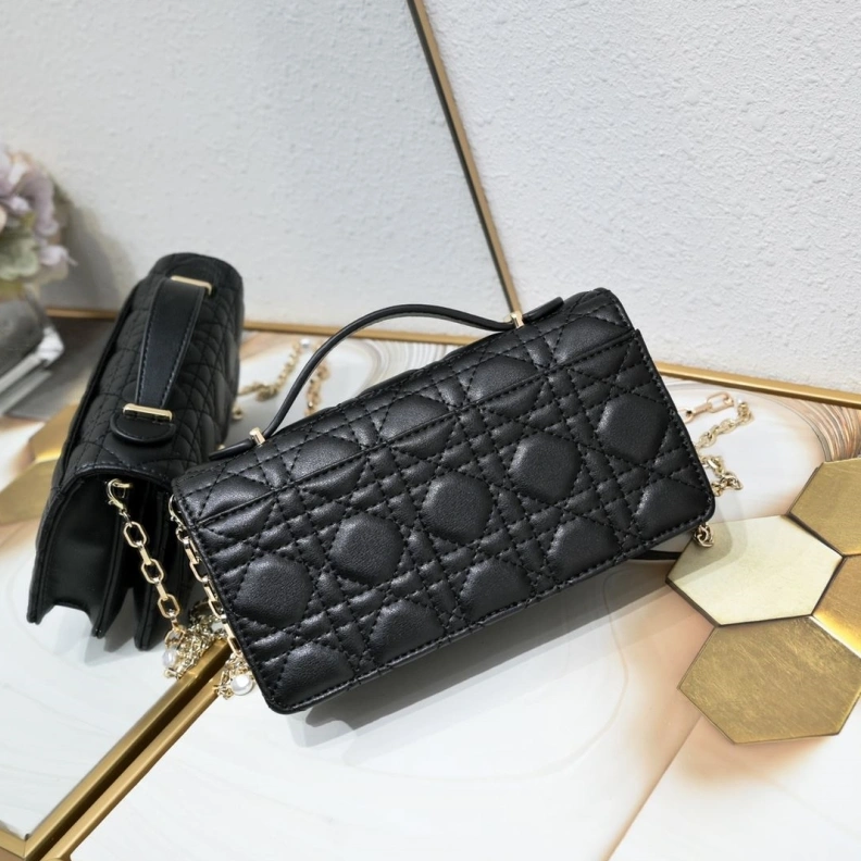 EyeCatching Dxxr Satchel bags 62139